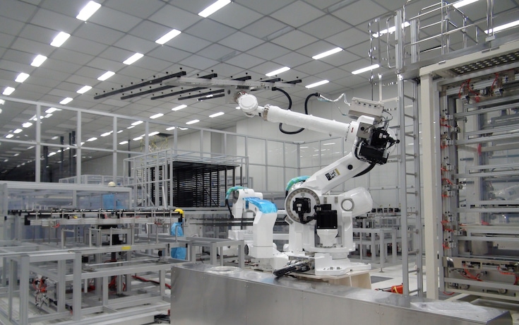 Flat-panel display manufacturer